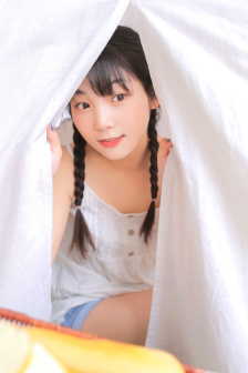 四川发廊丰满按摩女